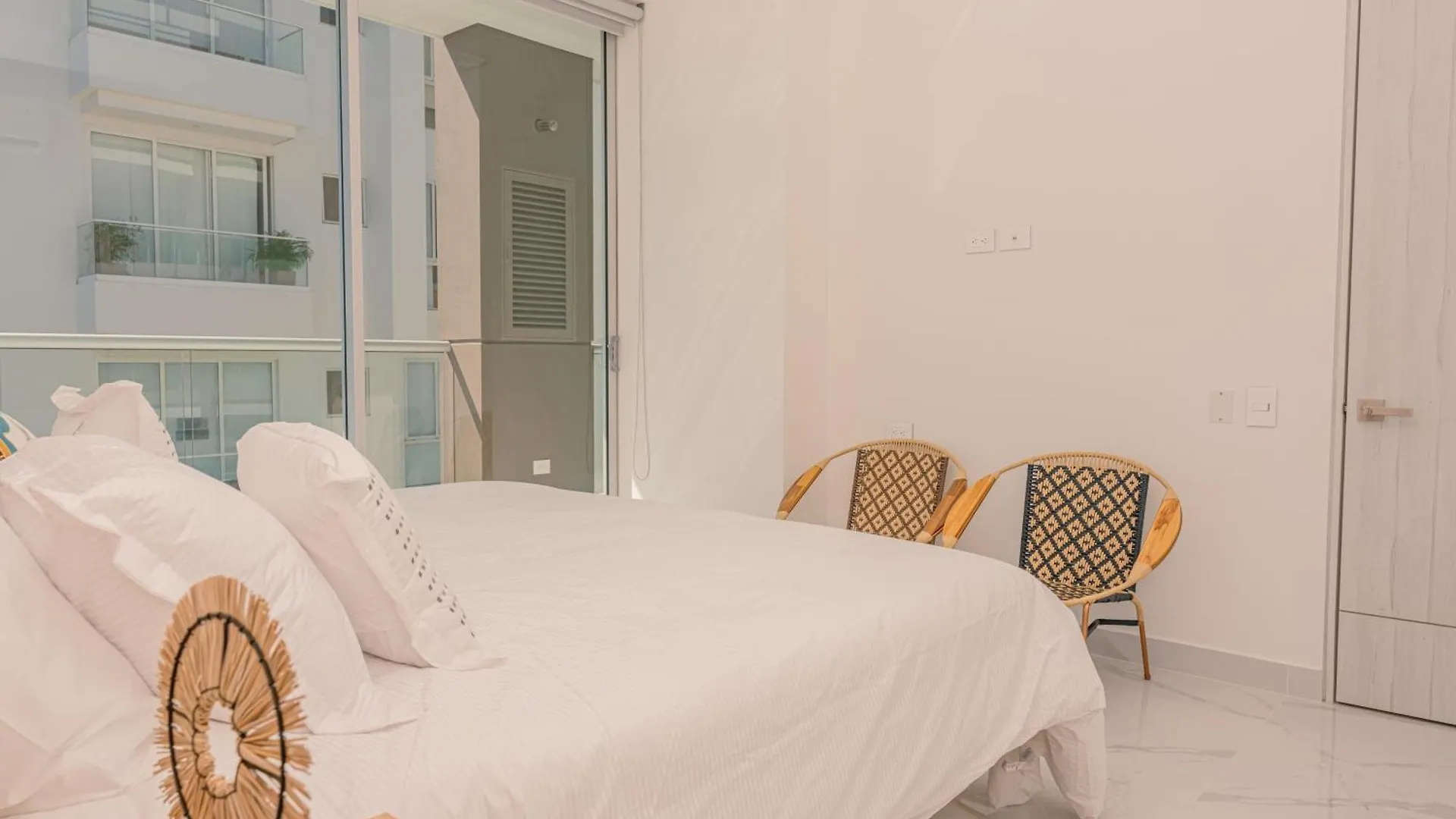 Apartamentos De Lujo Sui Loft- Ar Rentals Santa Marta  Santa Marta (Magdalena)
