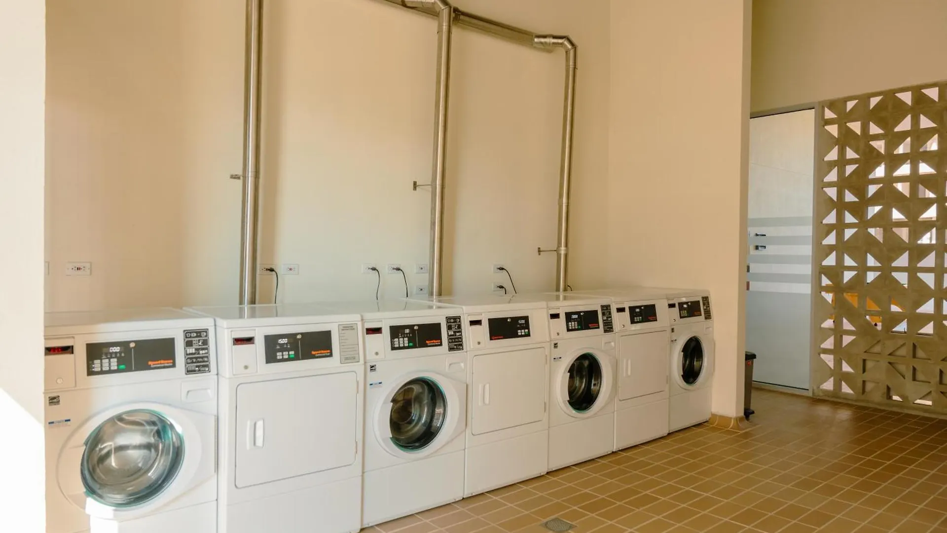 Apartamentos De Lujo Sui Loft- Ar Rentals Santa Marta  Apartmán