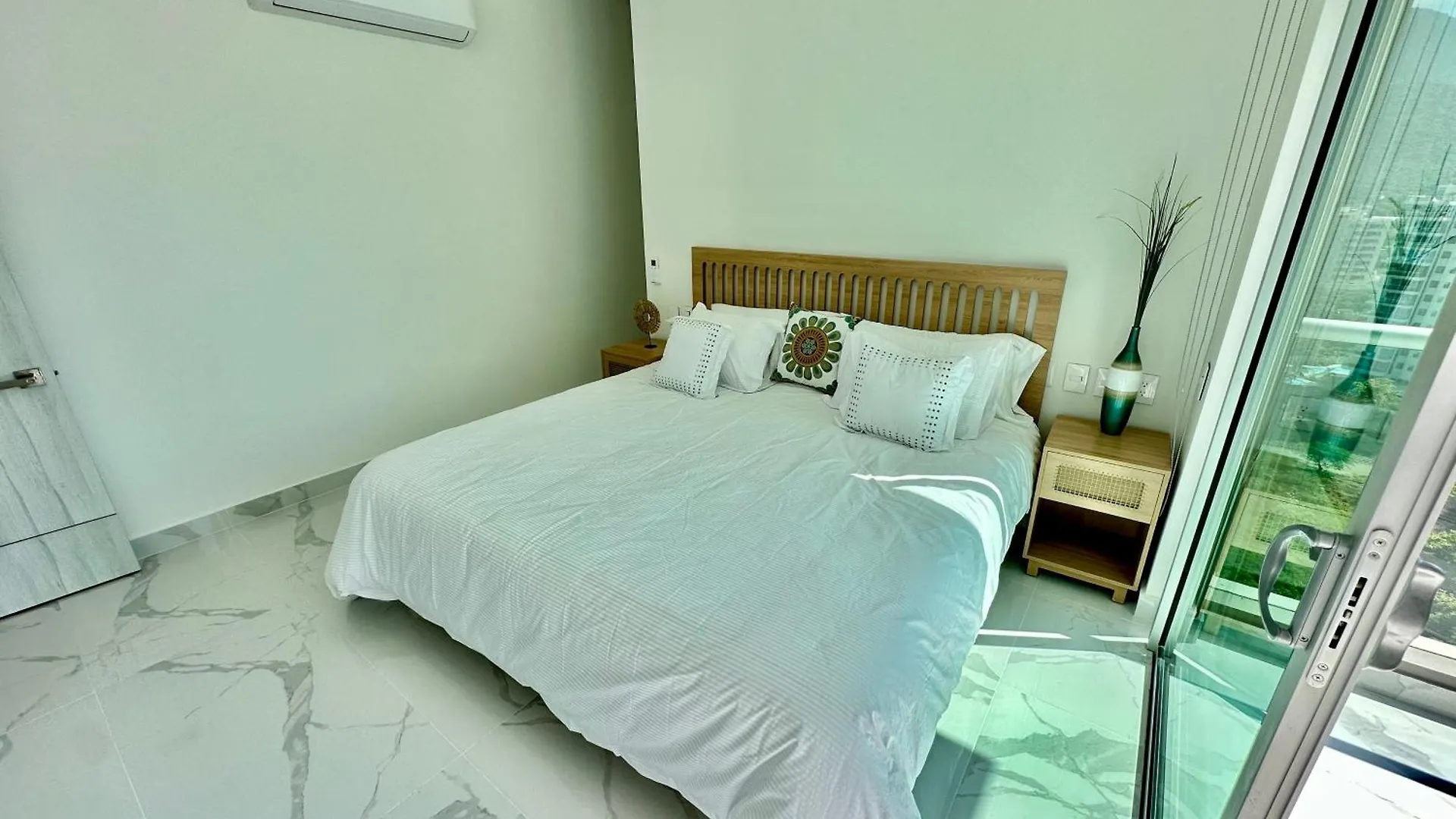 Apartamentos De Lujo Sui Loft- Ar Rentals Santa Marta  Colombia