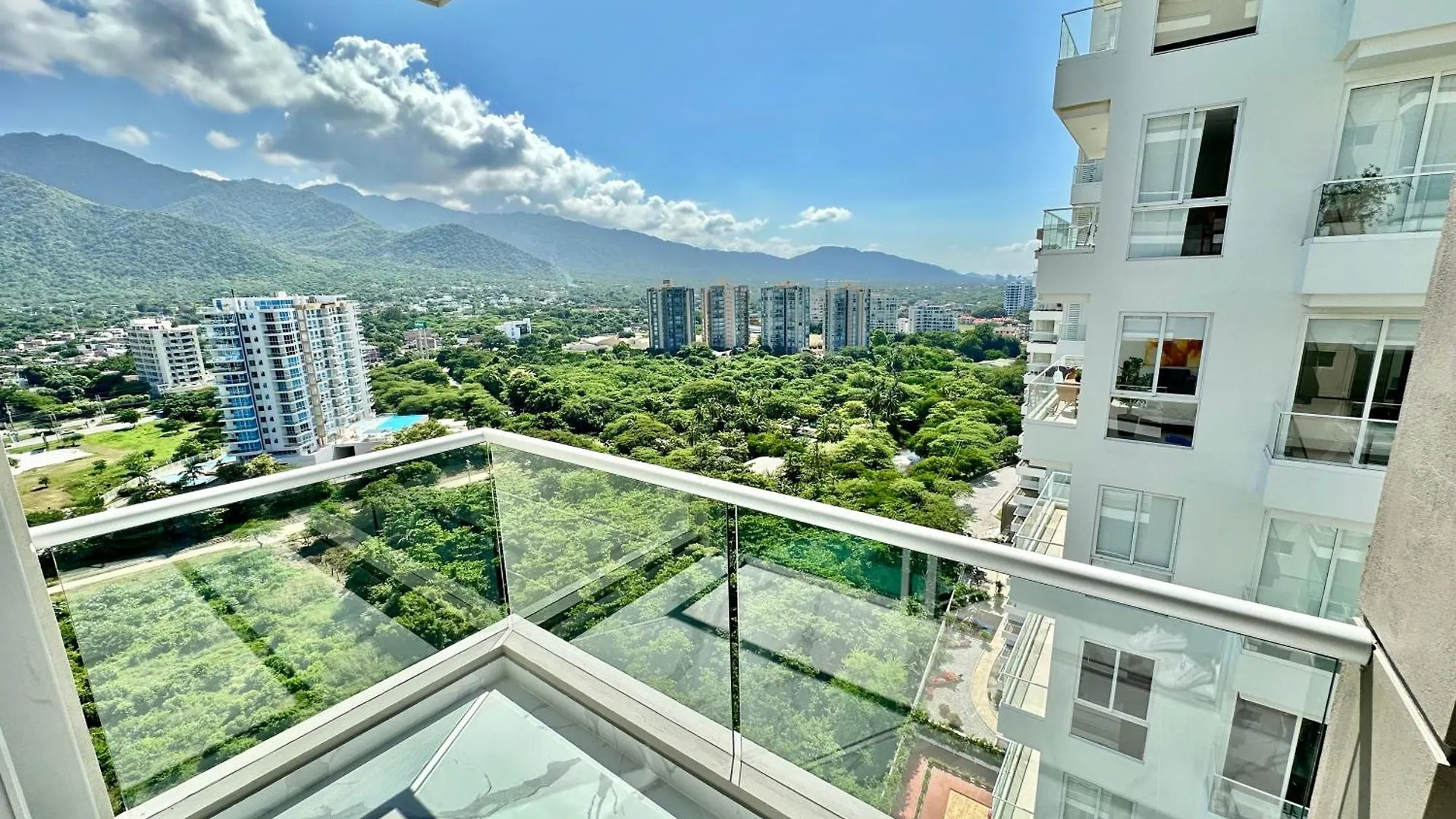 Apartamentos De Lujo Sui Loft- Ar Rentals Santa Marta  Apartment